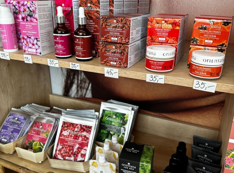 ORIENTANA Popup Store