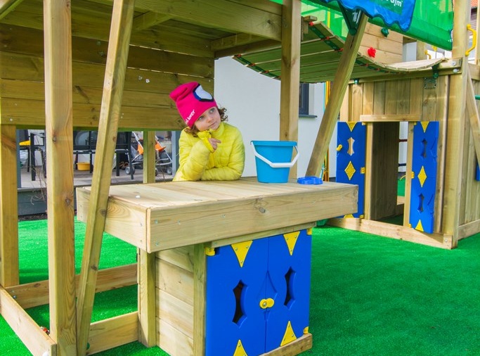 Domki KREDKA Plac zabaw.?v=