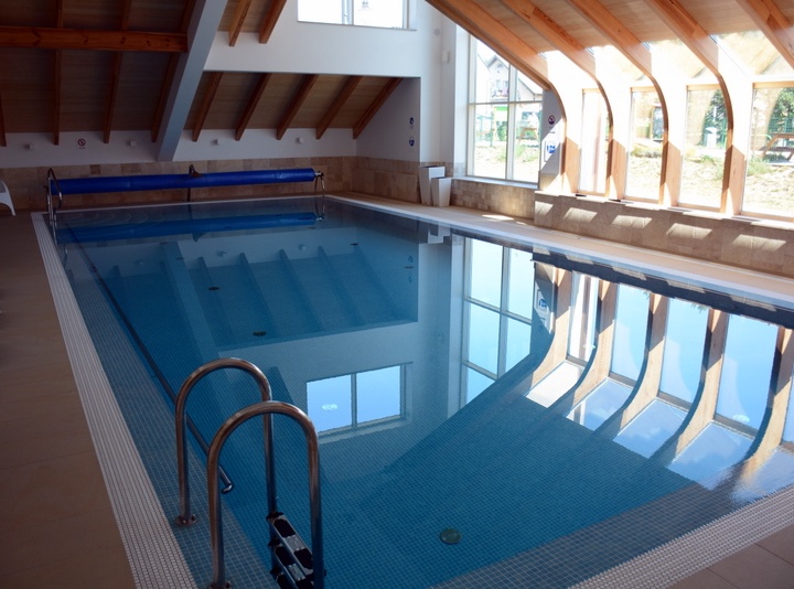 Dom Wypoczynkowy DUNA Basen?v=